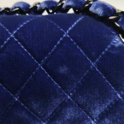 Chanel Classic Flap Medium Velours Bleu Roi Quincaillerie Argentée