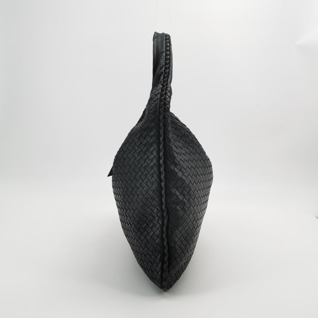 Bottega Veneta Veneta Hobo Maxi Black Leather 52-54cm