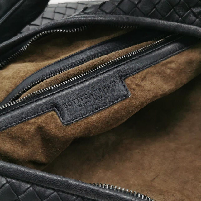 Bottega Veneta Veneta Hobo Maxi Black Leather 52-54cm