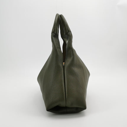 Sac à bandoulière Gucci Softbit Maxi en cuir de veau vert olive 2024