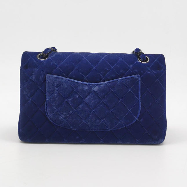 Chanel Classic Flap Medium Velours Bleu Roi Quincaillerie Argentée