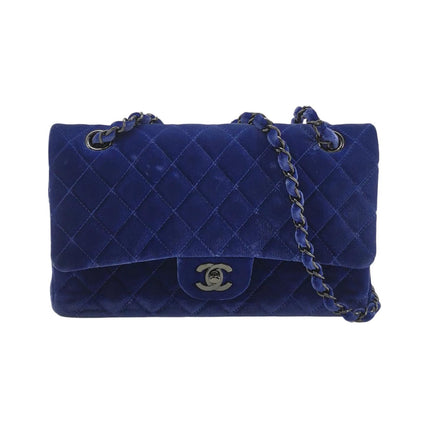 Chanel Classic Flap Medium Velours Bleu Roi Quincaillerie Argentée