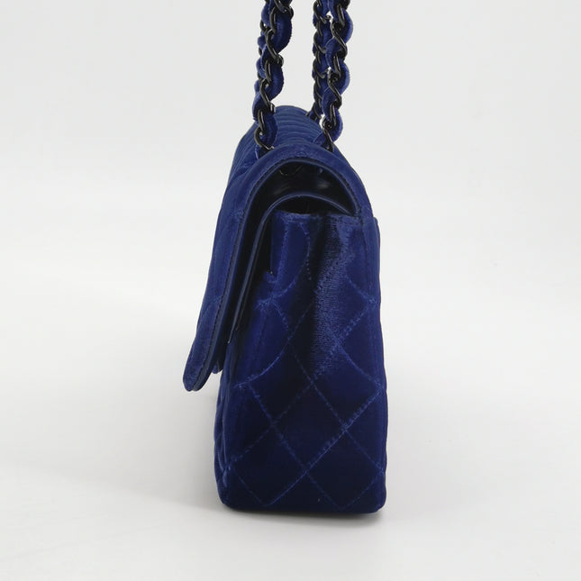 Chanel Classic Flap Medium Velours Bleu Roi Quincaillerie Argentée