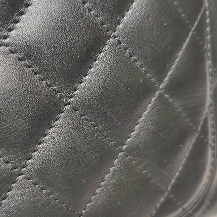 Sac Reporter Chanel Cambon multi-poches, taille moyenne, en cuir de veau noir avec CC noir