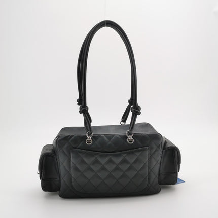 Sac Reporter Chanel Cambon multi-poches, taille moyenne, en cuir de veau noir avec CC noir