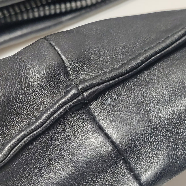Bottega Veneta Veneta Hobo Maxi Black Leather and Velvet 52cm
