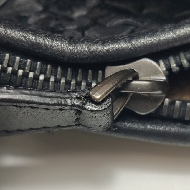 Bottega Veneta Veneta Hobo Maxi Black Leather and Velvet 52cm