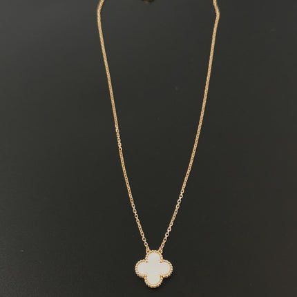 Van Cleef & Arpels Necklace Vintage Alhambra pendant 18k Yellow Gold Mother of Pearl
