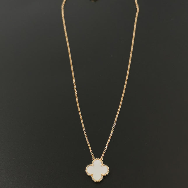 Van Cleef & Arpels Necklace Vintage Alhambra pendant 18k Yellow Gold Mother of Pearl
