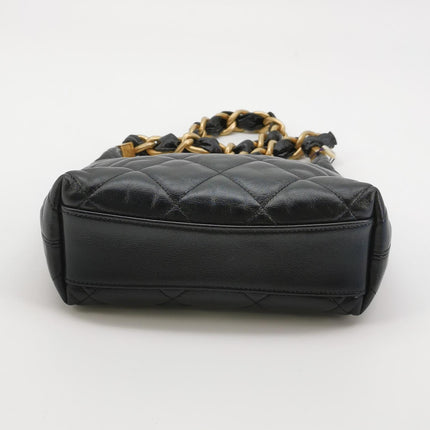 Chanel CC Chunky Chain Small Hobo Bag Black Shiny Crumbled Lambskin Quilted Leather