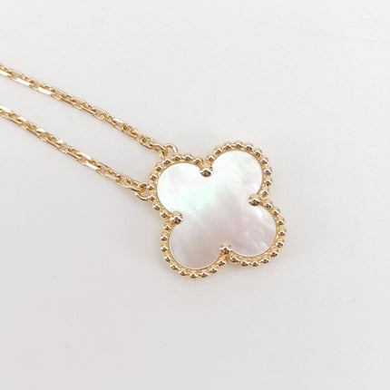 Van Cleef & Arpels Necklace Vintage Alhambra pendant 18k Yellow Gold Mother of Pearl