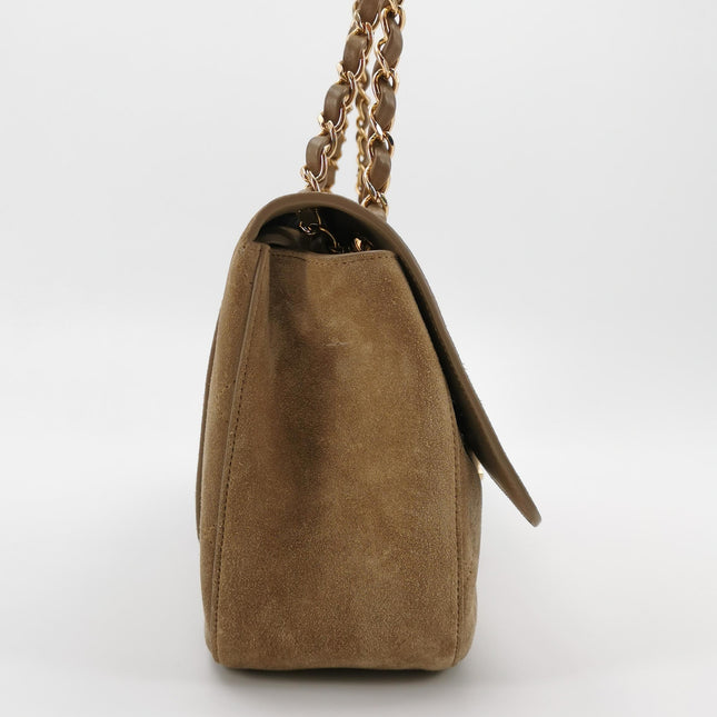 Chanel Classic Flap Medium Cuir Daim Marron Chocolat Foncé HW Argent, 1996-1997