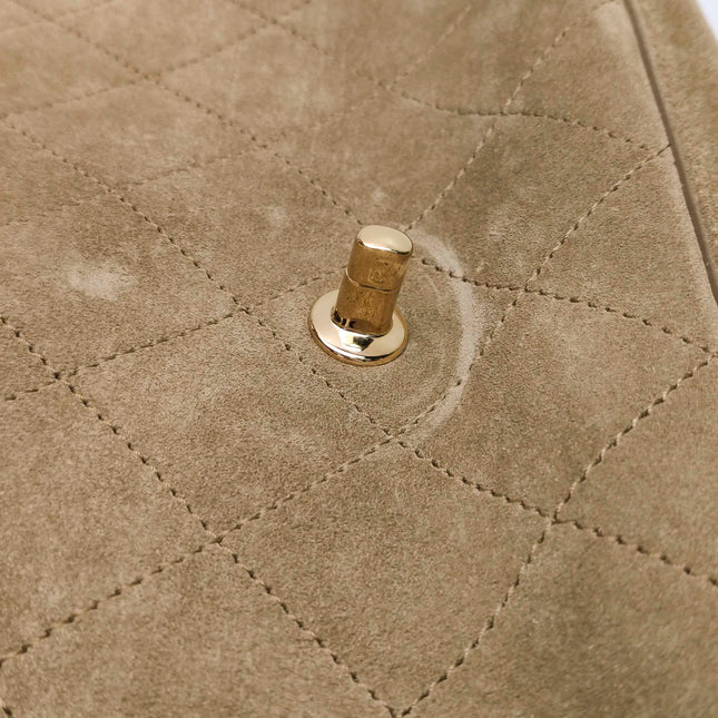 Chanel Classic Flap Medium Cuir Daim Marron Chocolat Foncé HW Argent, 1996-1997
