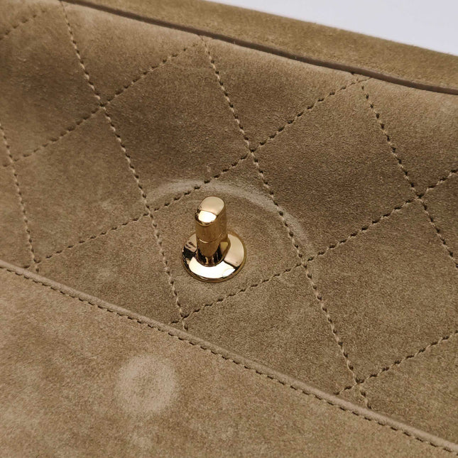 Chanel Classic Flap Medium Cuir Daim Marron Chocolat Foncé HW Argent, 1996-1997