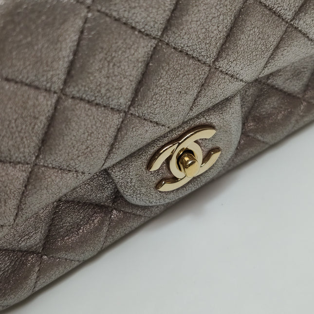 Chanel Classic Flap Mini Metallic Pink Lambskin Leather Gold Hardware