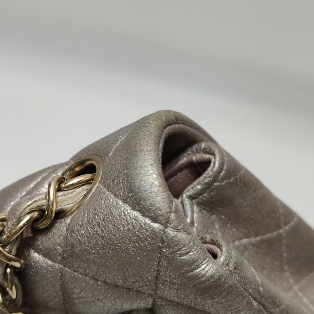 Chanel Classic Flap Mini Metallic Pink Lambskin Leather Gold Hardware