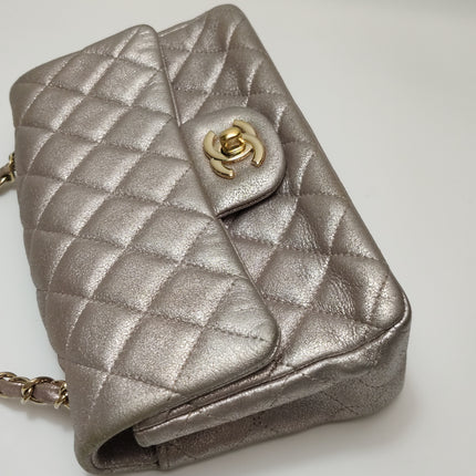 Chanel Classic Flap Mini Metallic Pink Lambskin Leather Gold Hardware