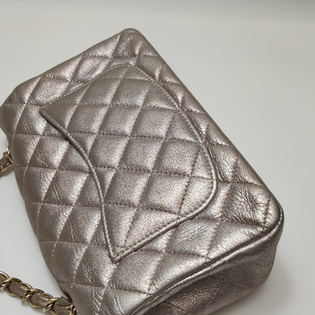 Chanel Classic Flap Mini Metallic Pink Lambskin Leather Gold Hardware