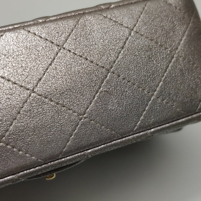 Chanel Classic Flap Mini Metallic Pink Lambskin Leather Gold Hardware