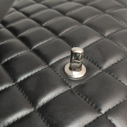 Chanel Classique Grand Modèle Cuir d'Agneau Noir Double Rabat Métal Argenté 2012
