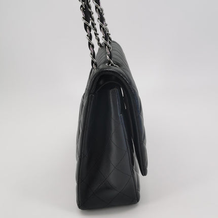 Chanel Classique Grand Modèle Cuir d'Agneau Noir Double Rabat Métal Argenté 2012