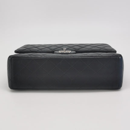 Chanel Classique Grand Modèle Cuir d'Agneau Noir Double Rabat Métal Argenté 2012