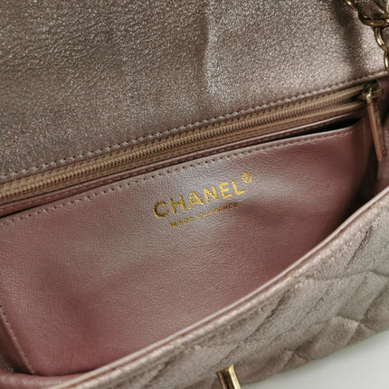 Chanel Classic Flap Mini Metallic Pink Lambskin Leather Gold Hardware