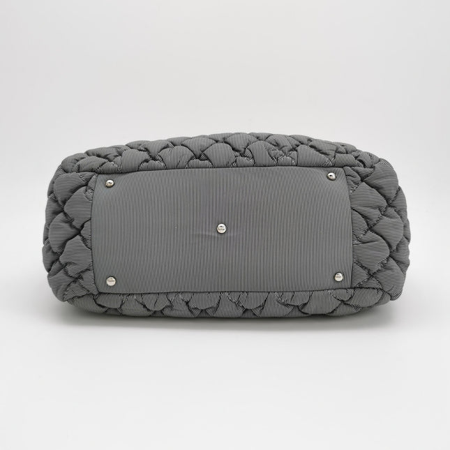 Sac à rabat matelassé à rayures Chanel Bubble Chain, cabas rouge/blanc