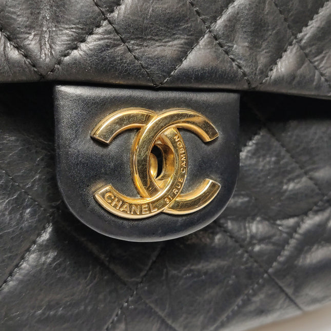 Chanel Chic Quilt Flap Large Black Leather Gold Hardware Shoulder Bag