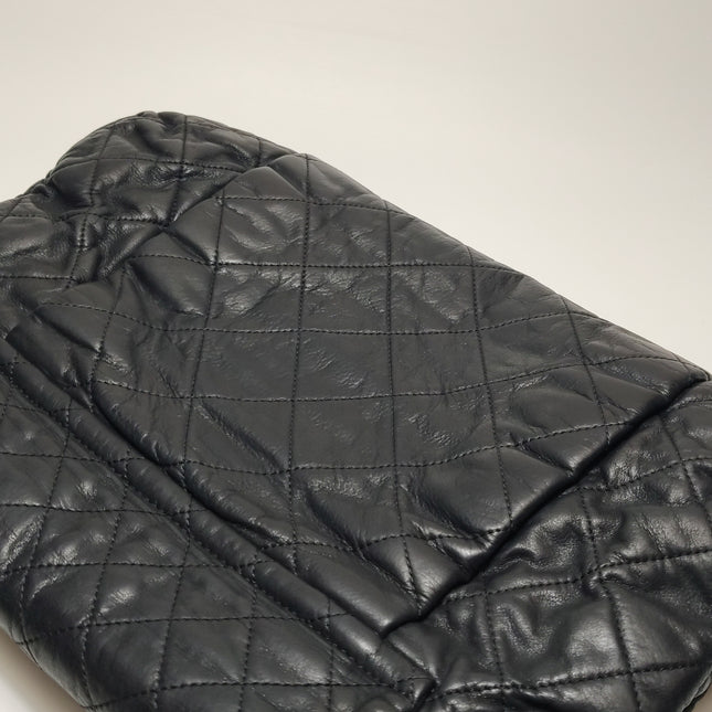 Chanel Chic Quilt Flap Large Black Leather Gold Hardware Shoulder Bag