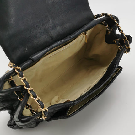 Chanel Chic Quilt Flap Large Black Leather Gold Hardware Shoulder Bag