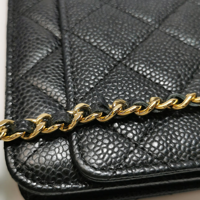 Chanel Wallet on Chain Classique rabat en cuir grainé noir, finition argentée