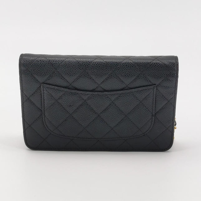 Chanel Wallet on Chain Classique rabat en cuir grainé noir, finition argentée