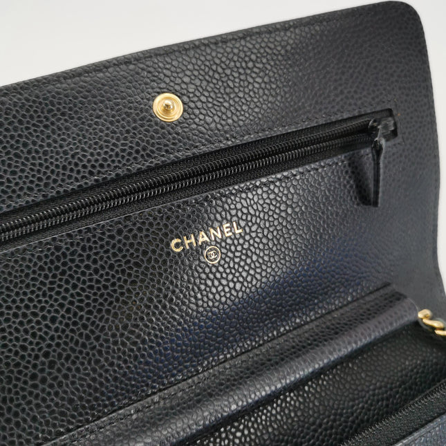 Chanel Wallet on Chain Classique rabat en cuir grainé noir, finition argentée