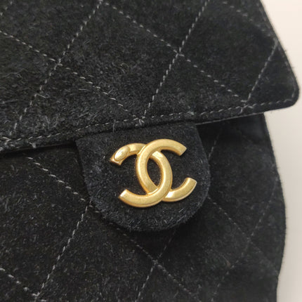 Chanel Wallet on Chain Classique rabat en cuir grainé noir, finition argentée