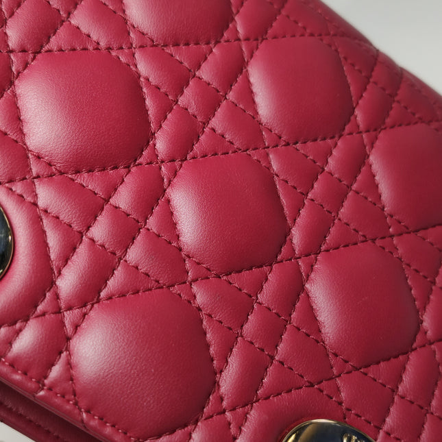 Lady Dior Mini Cuir d'Agneau Rouge Chaîne Bandoulière Métal Doré