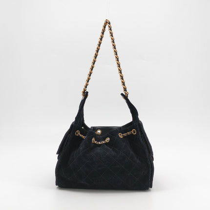 Chanel Wallet on Chain Classique rabat en cuir grainé noir, finition argentée