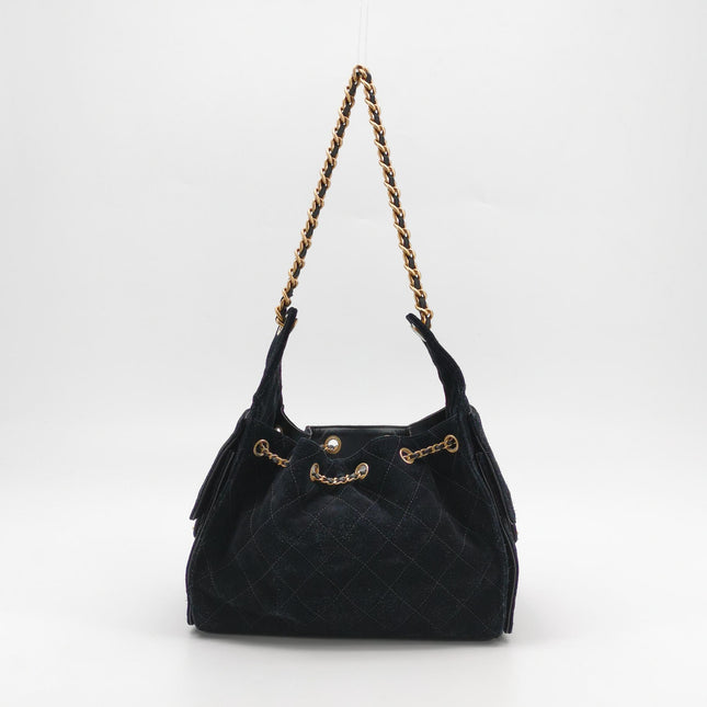 Chanel Wallet on Chain Classique rabat en cuir grainé noir, finition argentée