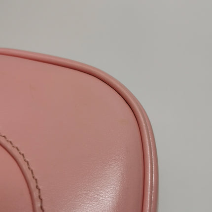 Sac Gucci Jackie 1961 en cuir petite taille avec bandoulière réglable Rose