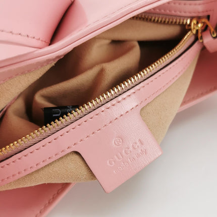 Sac Gucci Jackie 1961 en cuir petite taille avec bandoulière réglable Rose