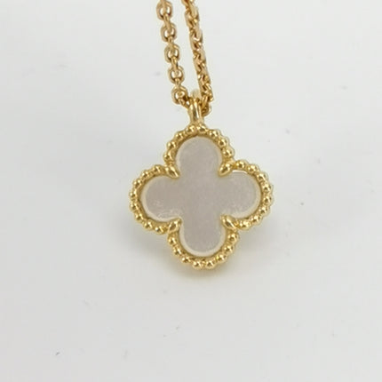 Van Cleef & Arpels Necklace Sweet Alhambra pendant 18k Yellow Gold Mother of Pearl