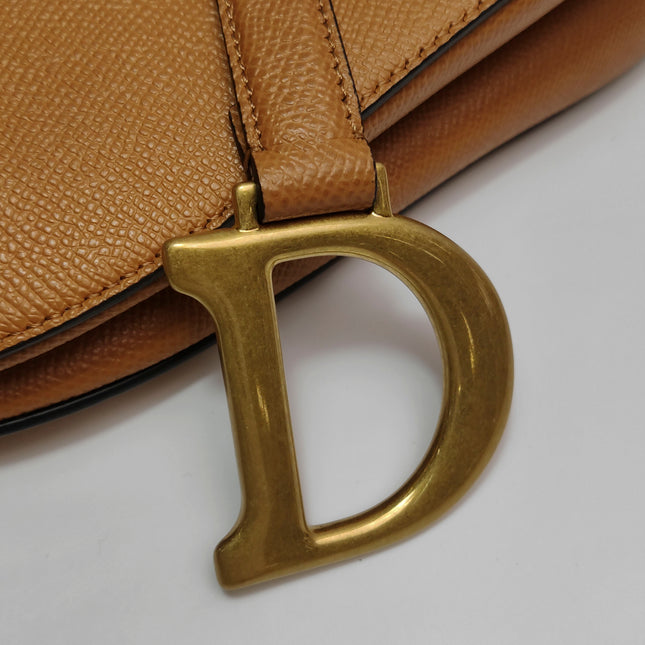 Dior Saddle 2021 Medium Tan Brown Grained Calfskin Leather Bag