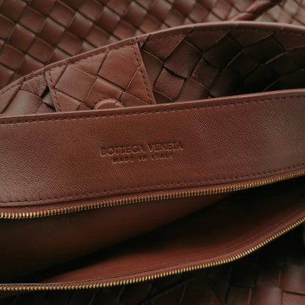 Bottega Veneta Andiamo Large Milk Chocolate Brown Handbag