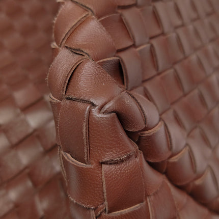 Bottega Veneta Andiamo Large Milk Chocolate Brown Handbag