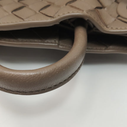 Bottega Veneta Small Andiamo Milk Chocolate Brown Intrecciato Handbag
