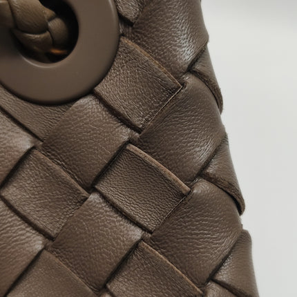 Bottega Veneta Small Andiamo Milk Chocolate Brown Intrecciato Handbag