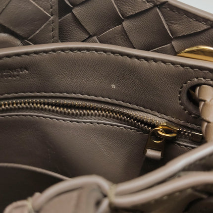 Bottega Veneta Small Andiamo Milk Chocolate Brown Intrecciato Handbag