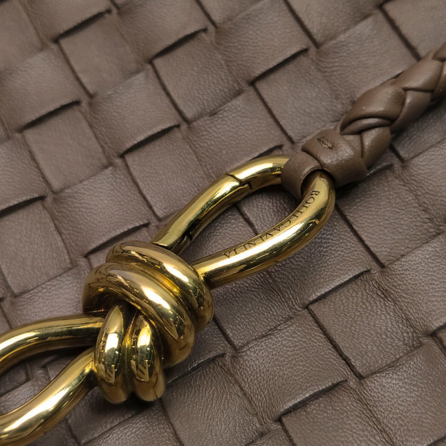 Bottega Veneta Small Andiamo Milk Chocolate Brown Intrecciato Handbag