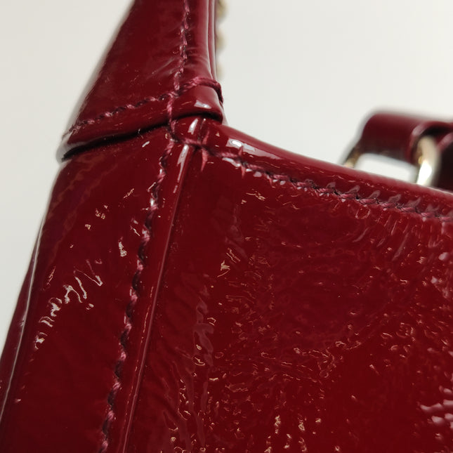 Gucci Jackie 1961 Mini Notte Burgundy Ancora Red Patent Leather Gold Chain Strap Crossbody Bag