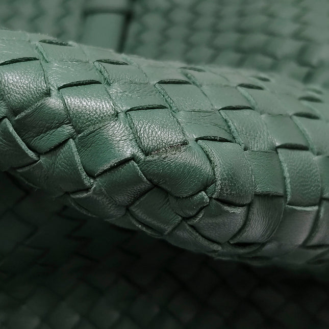 Bottega Veneta Cesta Shopper Tote Nappa Intrecciato Leather Dark Green Medium 40cm